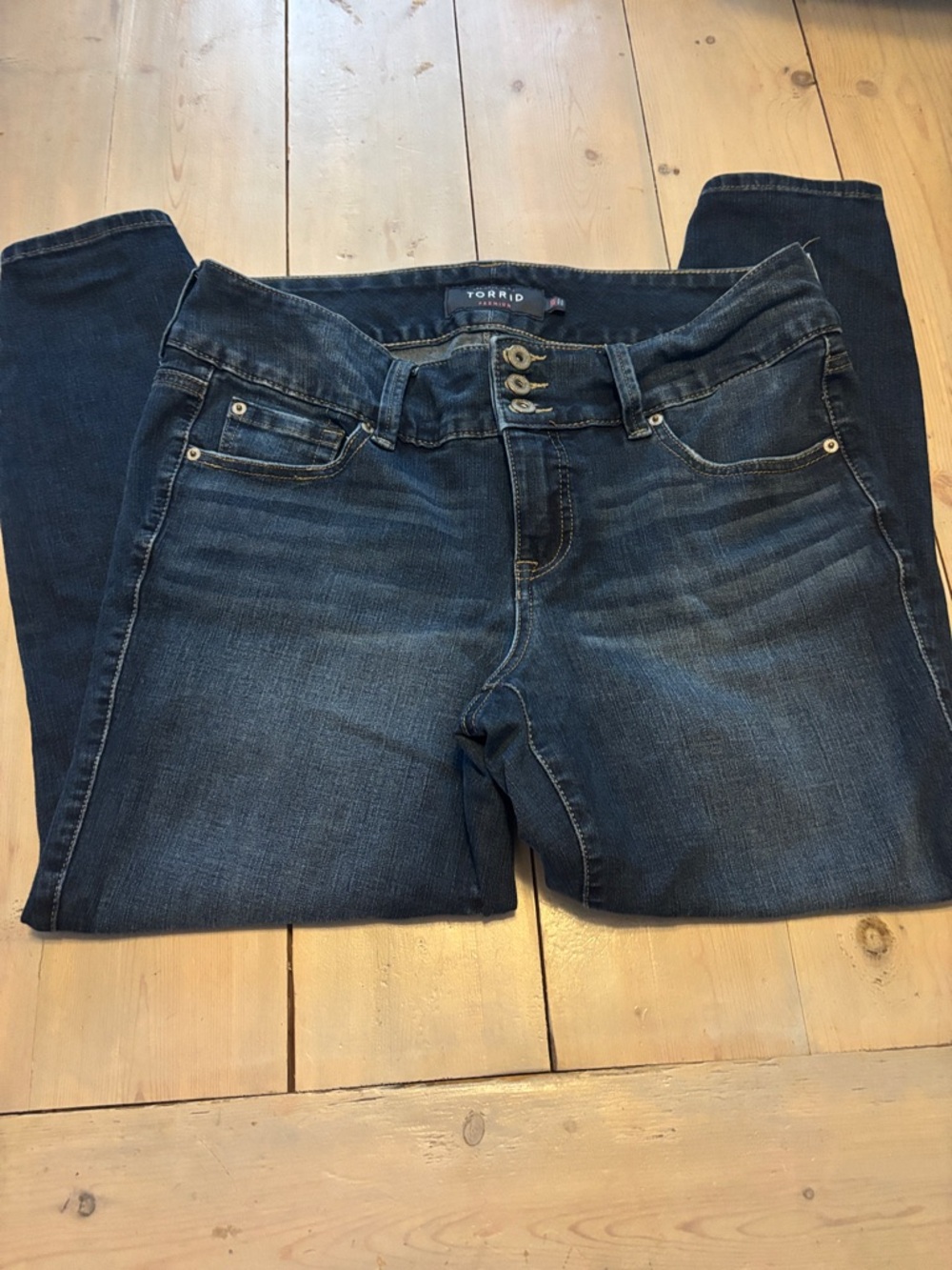 torrid Indigo Blue Stretch Skinny Jeans 14 R 24" inseam
